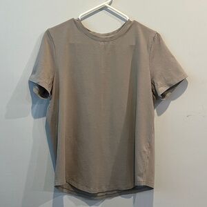 Lululemon Tee - Size 8 Sand Beige
